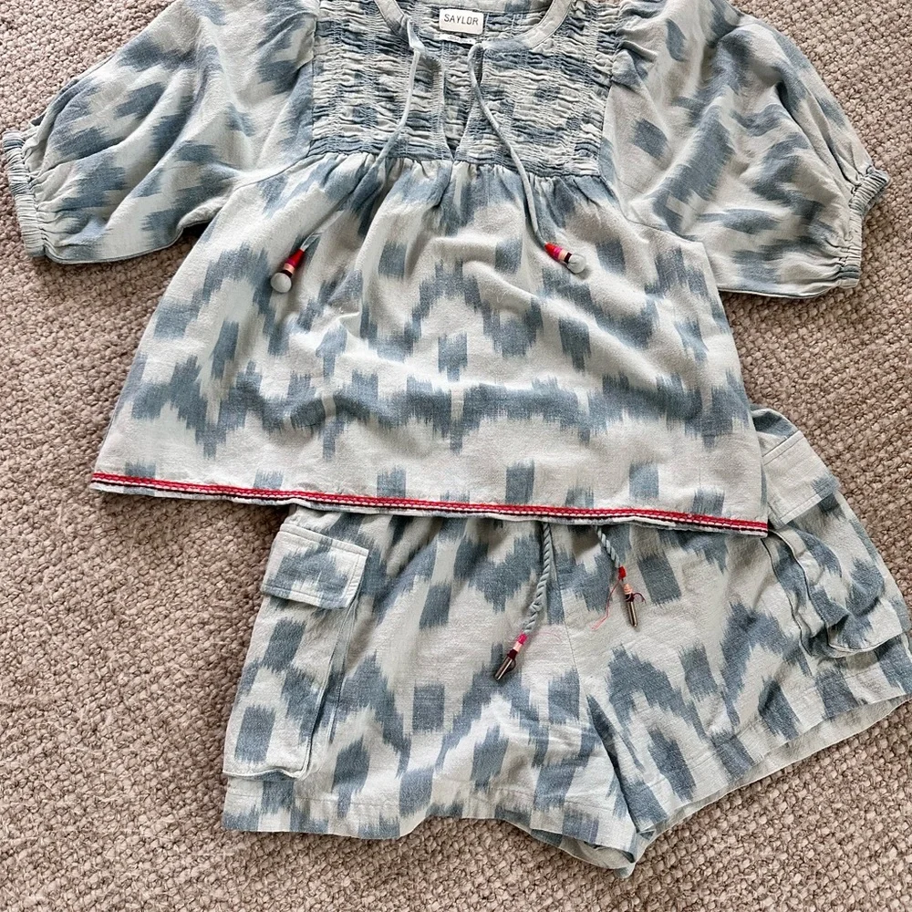 SAYLOR matching set
